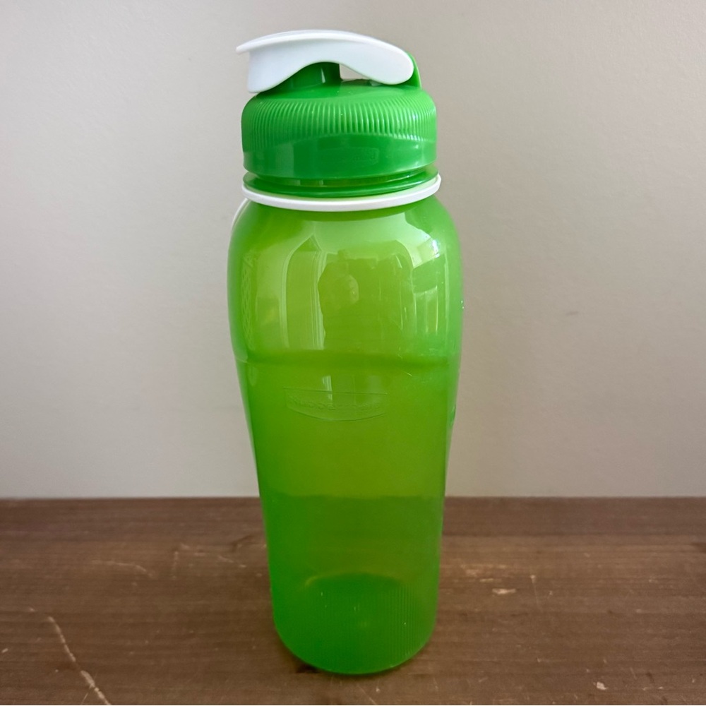 Rubbermaid Chug Waterbottle 32 ounces Green